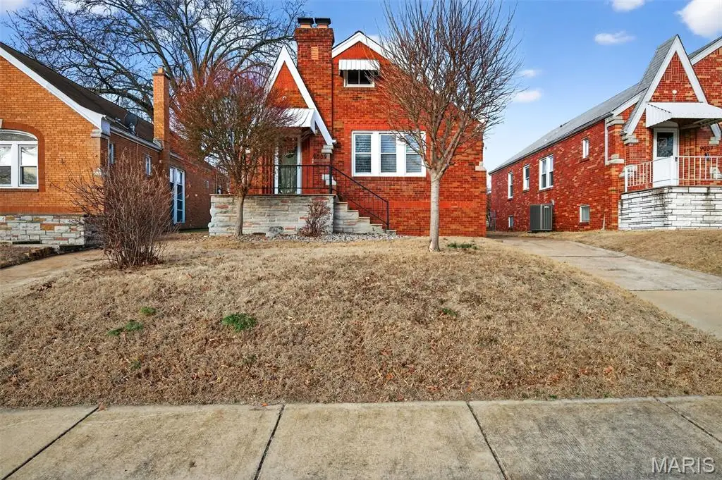 9039 Philo Avenue, Saint Louis, MO 63123 - Image #1