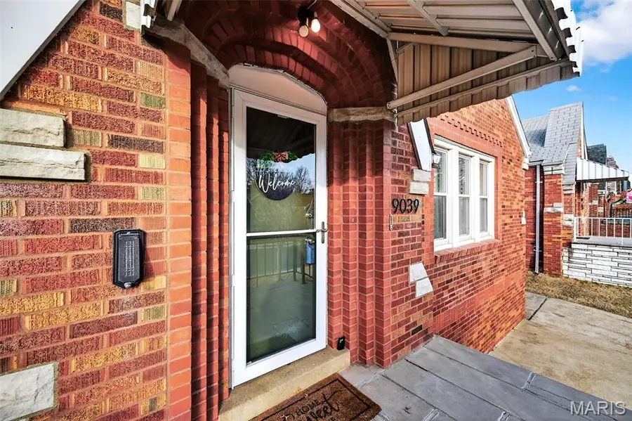 9039 Philo Avenue, Saint Louis, MO 63123 - Image #3