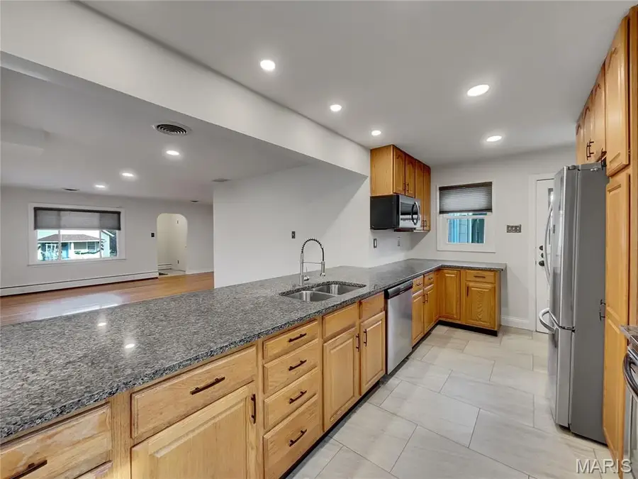 1117 Tompkins Street, Saint Charles, MO 63301 - Image #2