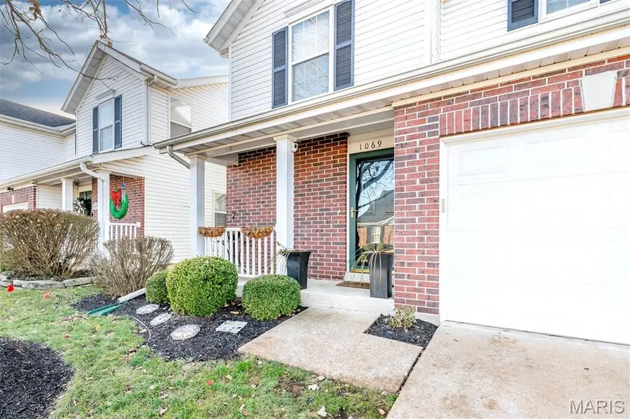 1069 Big Bend Crossing Drive, Manchester, MO 63088 - #2