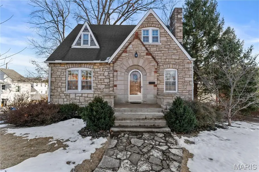 9140 White Avenue, Brentwood, MO 63144 - #3