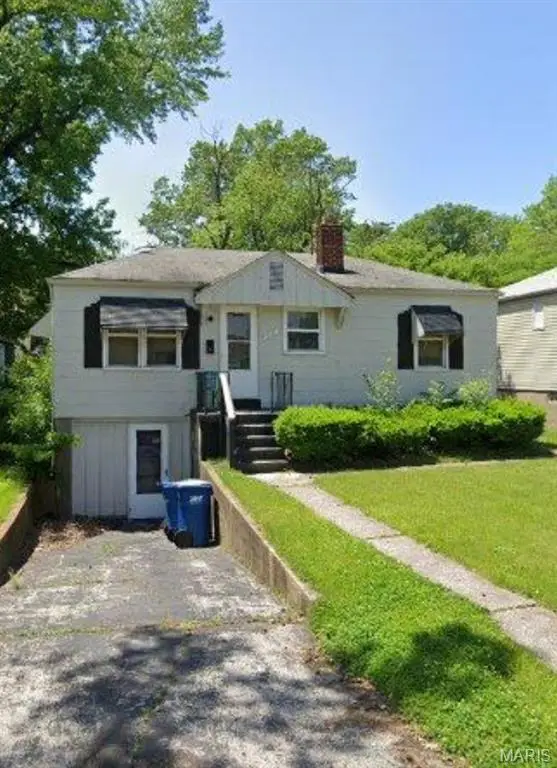 7504 Calvin Avenue, St Louis, MO 63136