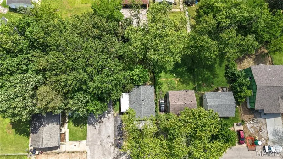 3368 Suncrest Avenue, Saint Louis, MO 63114 - Image #3