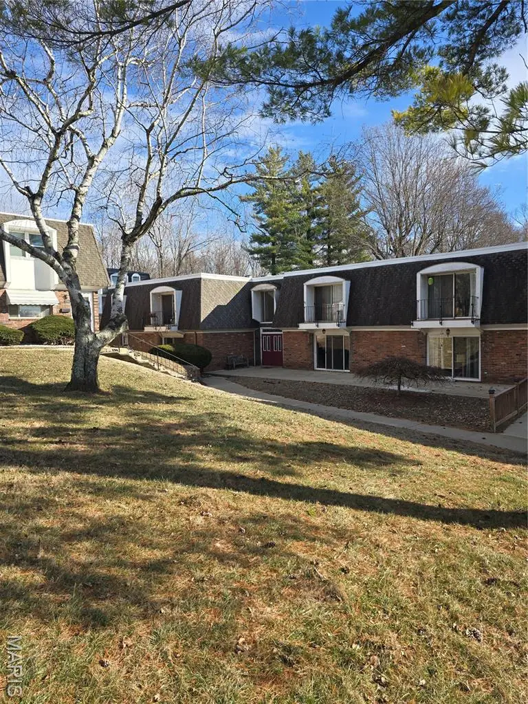 1702 E Ramada Boulevard #E, Collinsville, IL 62234 - Image #1