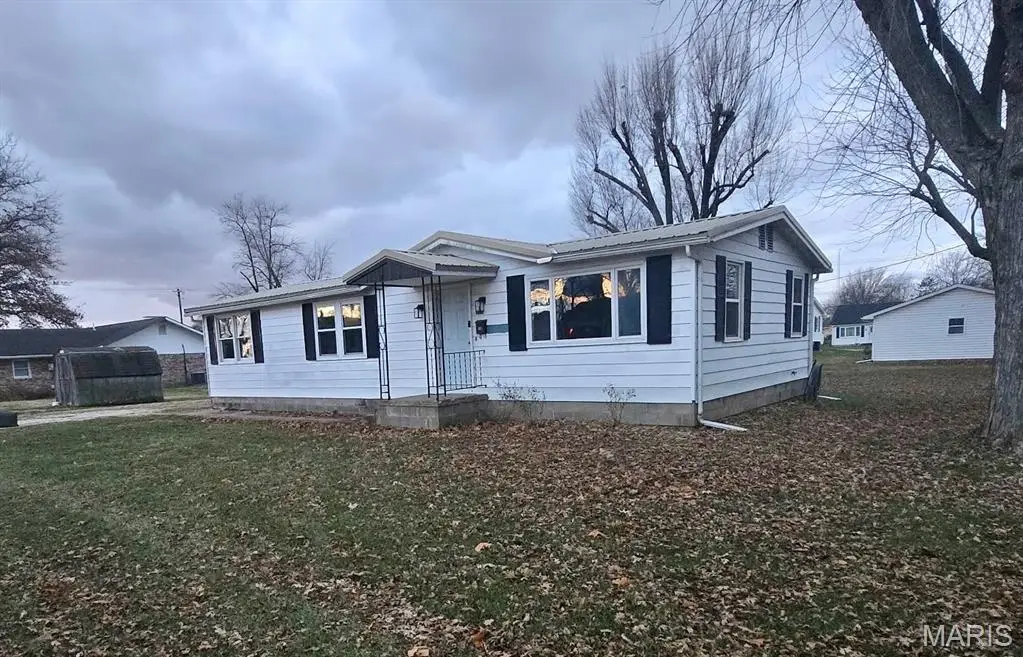 516 S 12th Street, Bowling Green, MO 63334 - Image #1