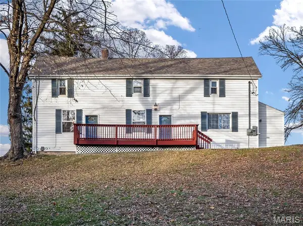 147 W Wickliffe Avenue, Collinsville, IL 62234