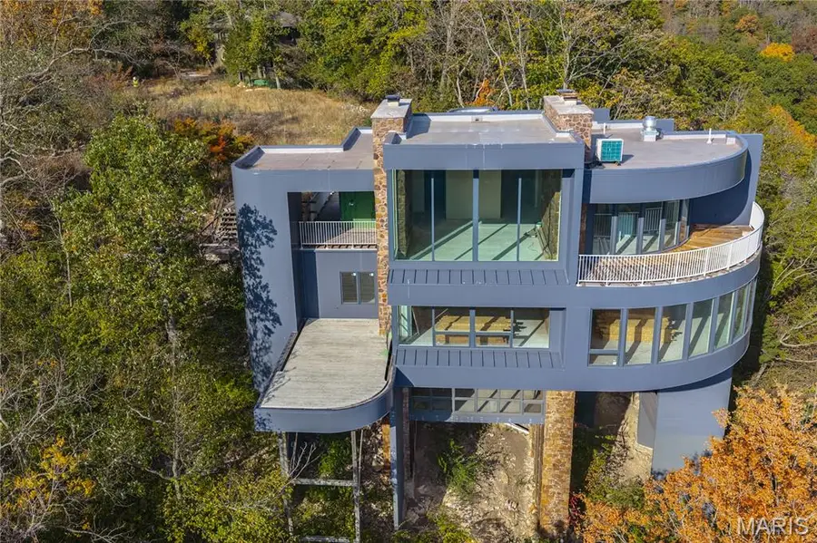 800 Holland Road, Ballwin, MO 63021 - Image #2