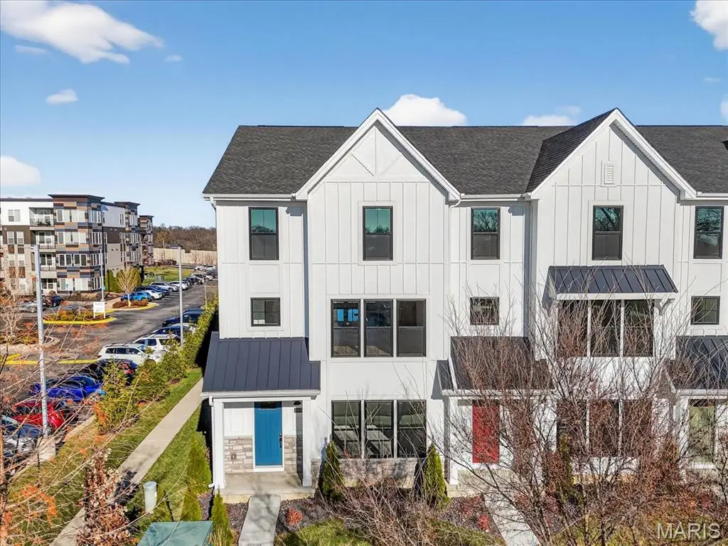 8979 Eager Road, Clayton Township, MO 63144 - Image #1