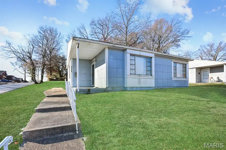 6900 Woodrow Avenue, Velda Village Hills, MO 63121 - Image #3