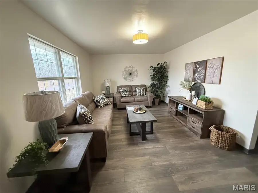 322 N Sangamon Avenue, Vandalia, IL 62471 - Image #3