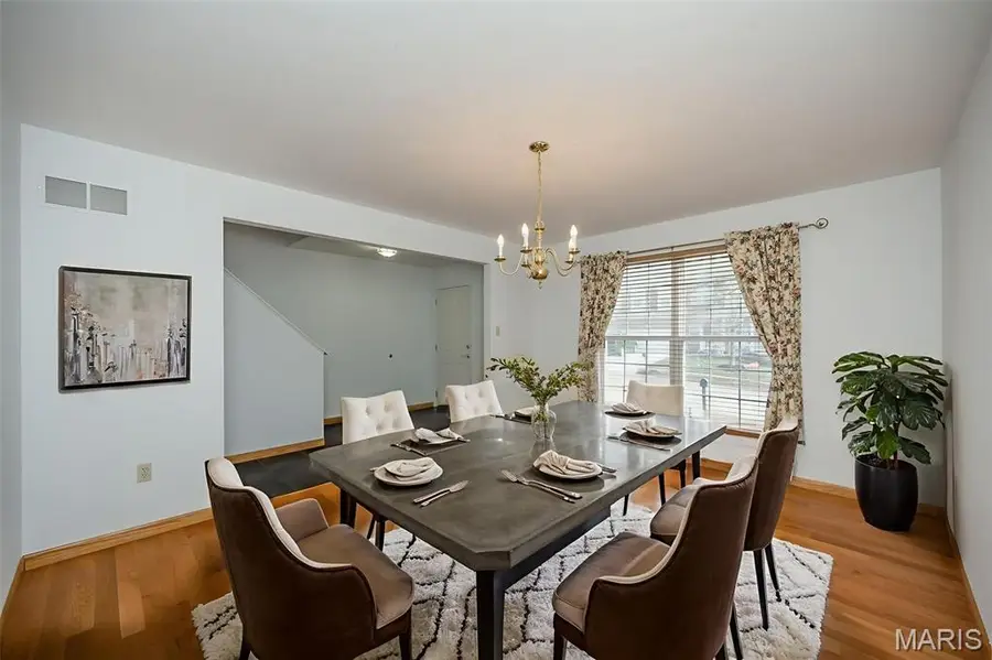 5850 Birchmont Place Drive, Saint Louis, MO 63129 - #3