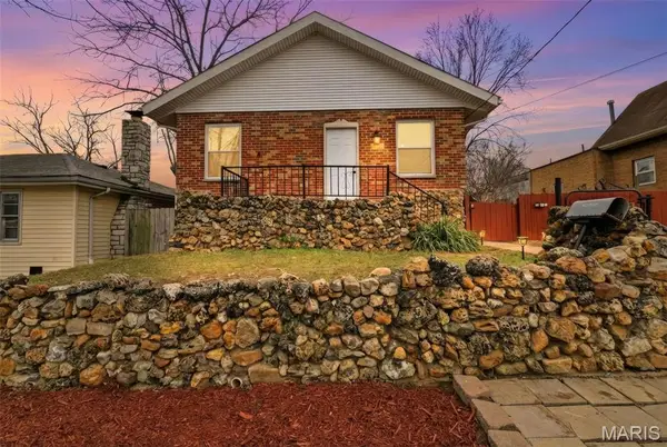 1036 Wachtel Avenue, St Louis, MO 63125