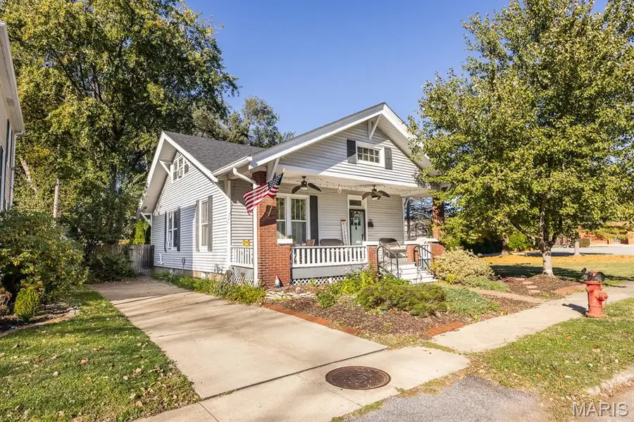 215 S Benton Street, Edwardsville, IL 62025 - Image #2