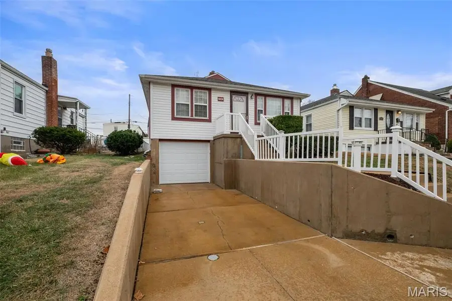 6424 Judson Avenue, Affton, MO 63123 - Image #2