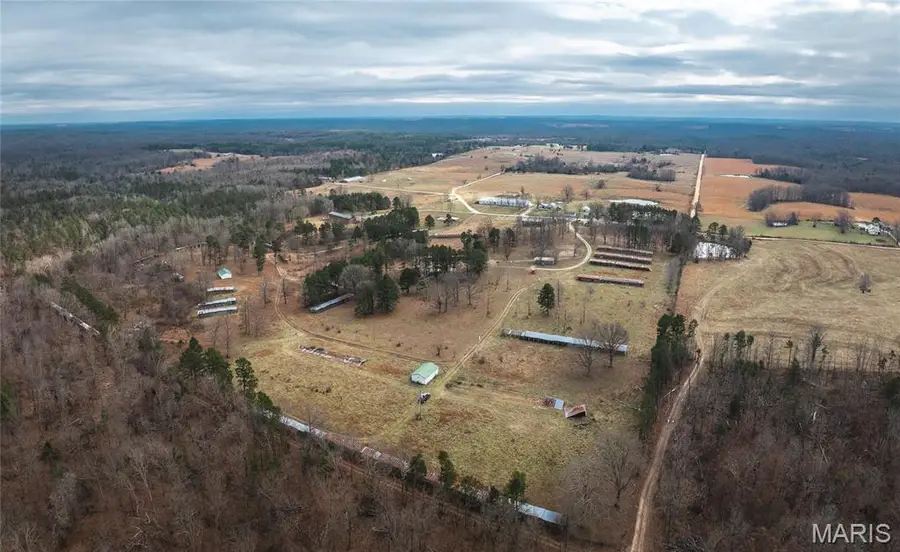 19546 Golden Drive, Raymondville, MO 65555 - Image #3