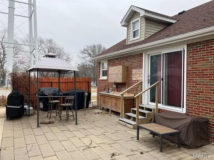 1711 Livingston Street, Carlyle, IL 62231 - Image #3