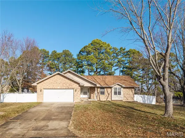 815 Suncrest Drive, Hillsboro, MO 63050