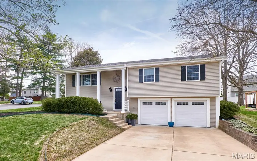 11900 Grant Place, Des Peres, MO 63131 - #2