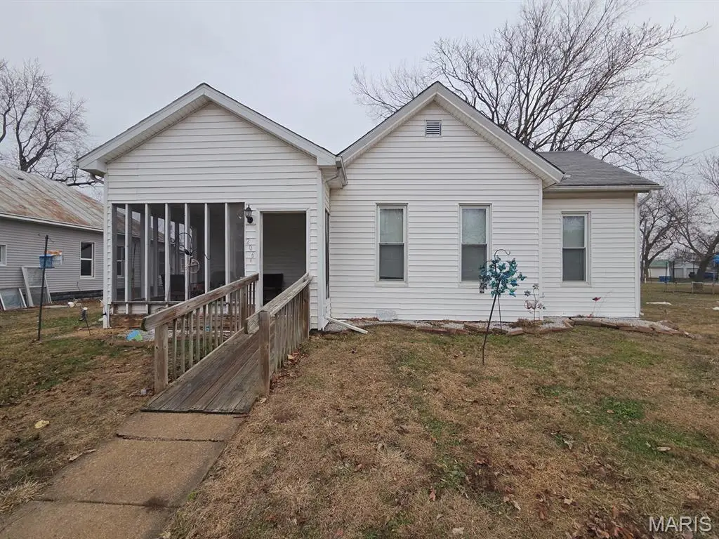 206 S 5th Street, Canton, MO 63435 - Image #1