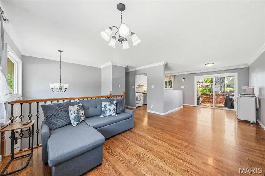 11959 Brookmont Drive, Maryland Heights, MO 63043 - #3