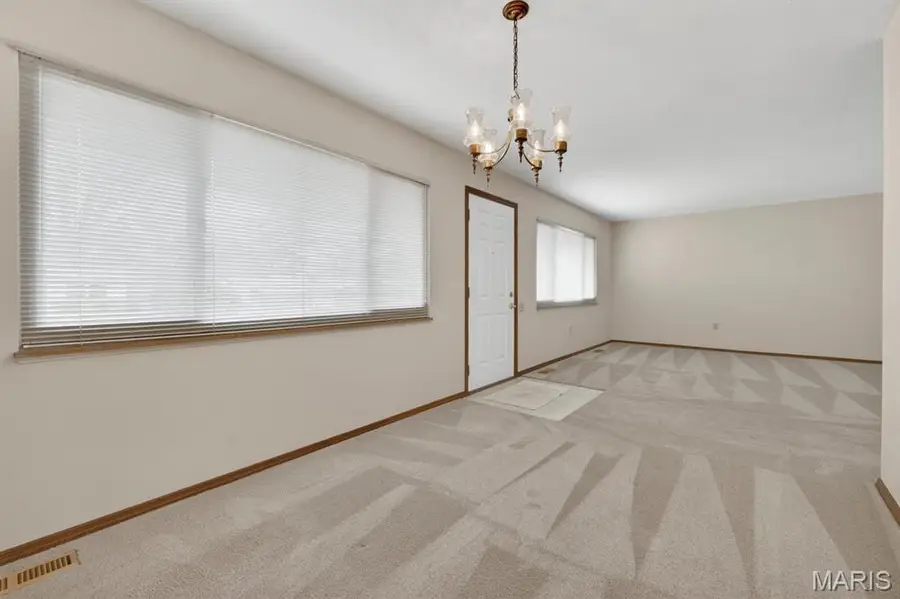1430 Arlington Drive, Florissant, MO 63033 - #3