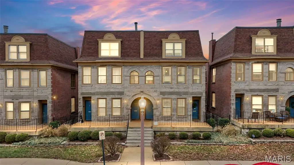 335 N Boyle Avenue #D4, Saint Louis, MO 63108 - Image #1