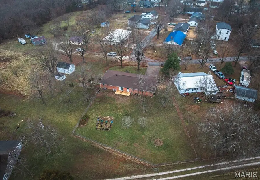 419 E Hardy Street, Saint James, MO 65559 - Image #2