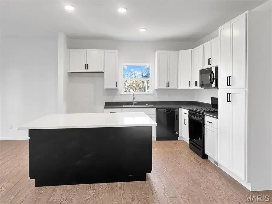 172 Hank's Close #172 STB, Washington, MO 63090 - #2