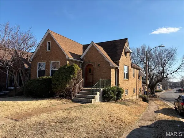 6418 West Court, St Louis, MO 63116