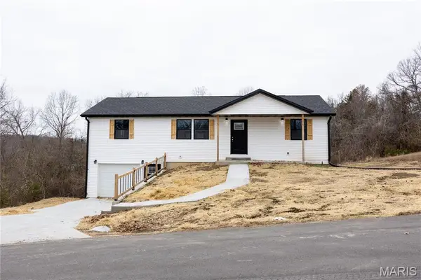 24401 Trolly Lane, St Robert, MO 65459