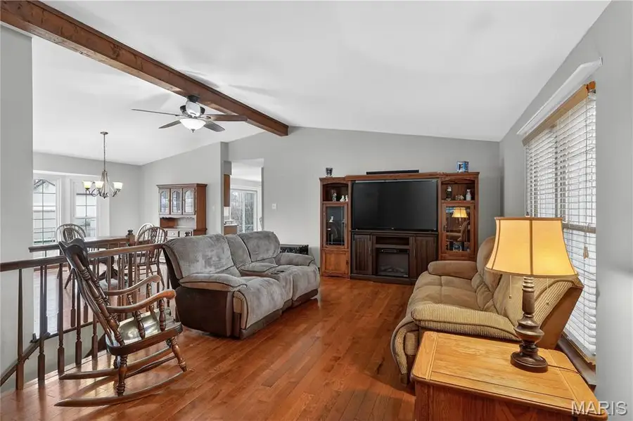 6181 Clovergreen Place, Saint Louis, MO 63129 - Image #3