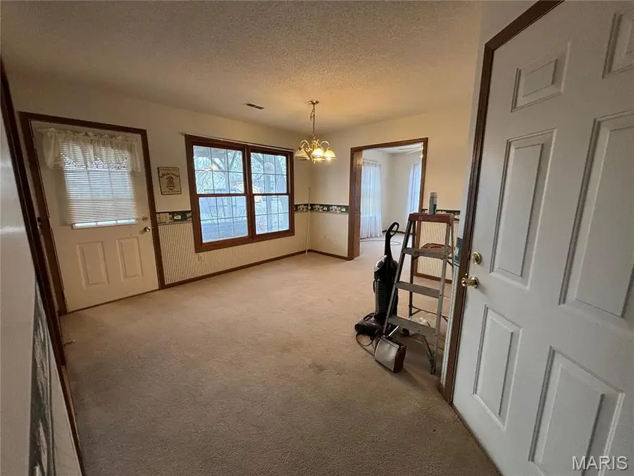 56343 Meyer Trail, Hannibal, MO 63401 - Image #3