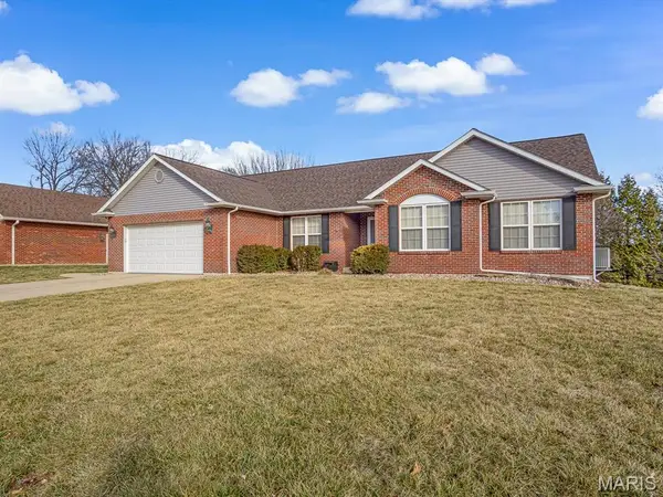 14 Christina Court, Columbia, IL 62236