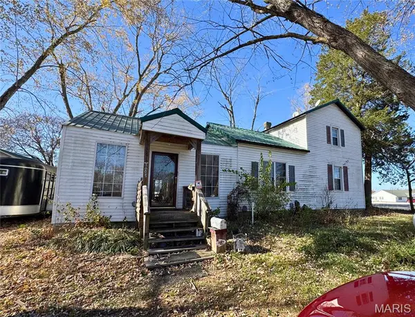 185 Highway 42, Vienna, MO 65582