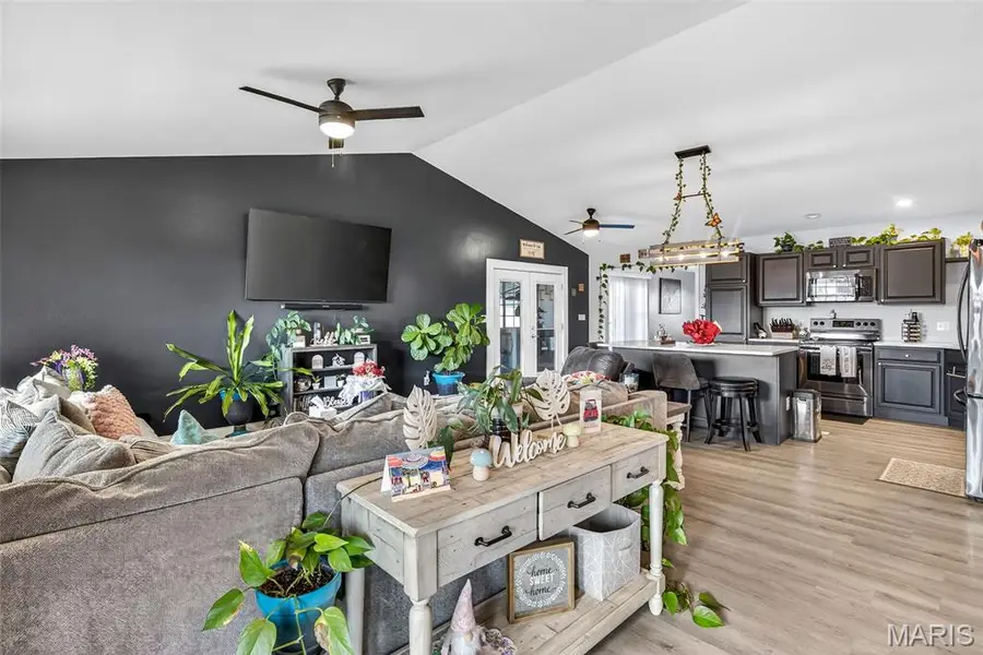 50 Swan Lane, Farmington, MO 63640 - Image #2