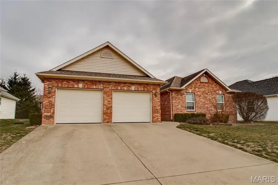 4627 Wisteria Drive, Alton, IL 62002 - Image #3