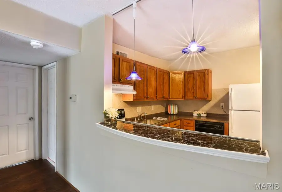 2800 Blackforest Drive #C, Oakville, MO 63129 - Image #3