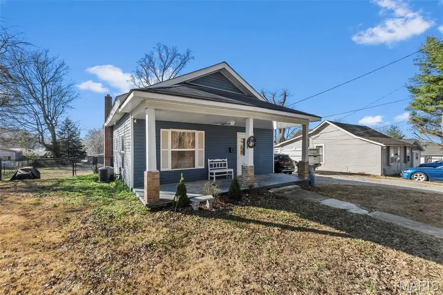328 E Davidson Avenue, Chaffee, MO 63740 - Image #3