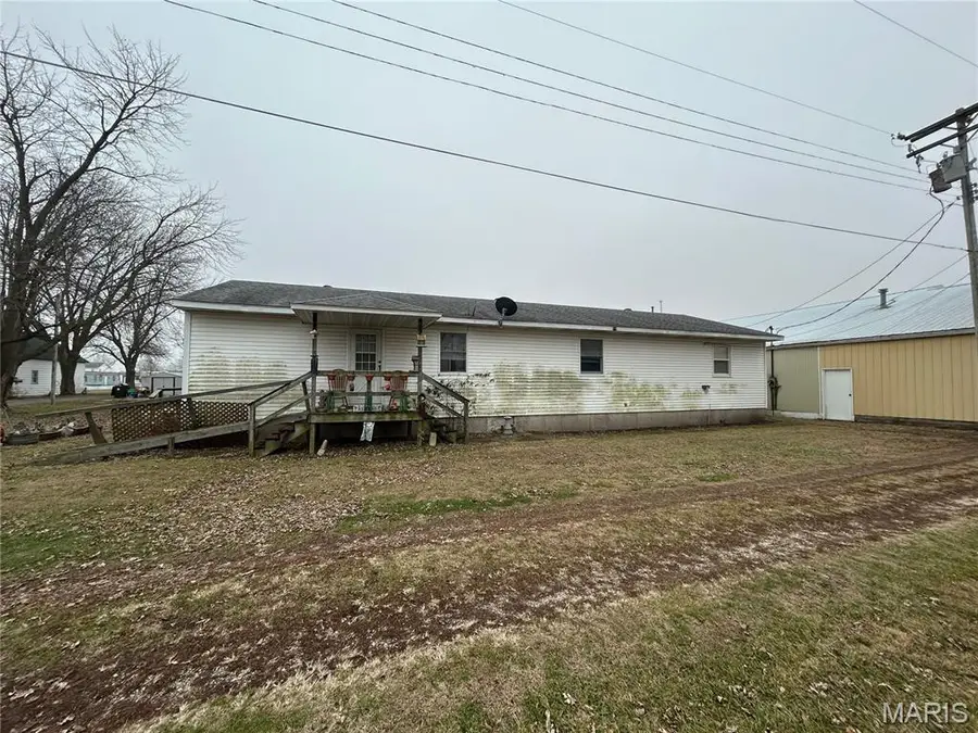 520 11th Street, Carrollton, IL 62016 - Image #3