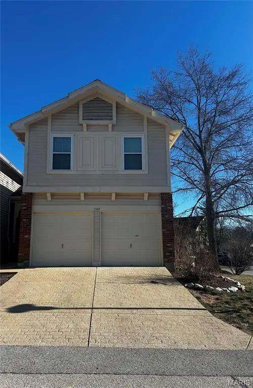 1337 Stone Run Drive, Ballwin, MO 63021 - Image #1