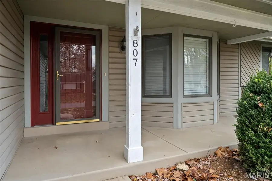 807 Briarwood Court, Lake Saint Louis, MO 63367 - Image #2