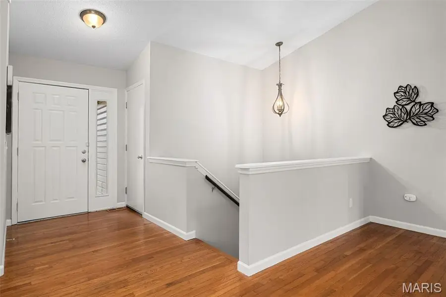 807 Briarwood Court, Lake Saint Louis, MO 63367 - Image #3