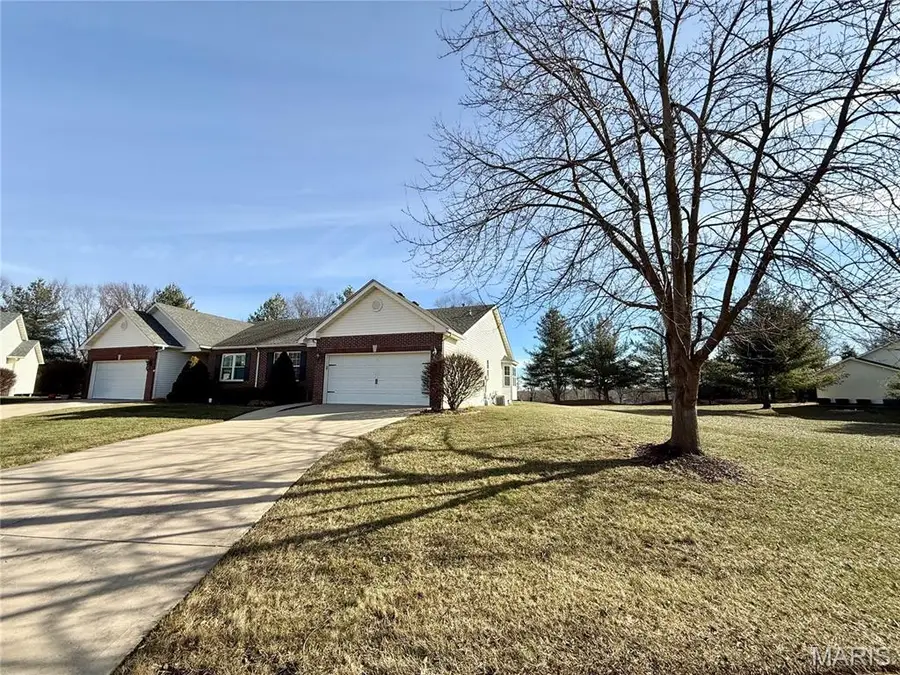 3300 Colby Court, Swansea, IL 62226 - Image #2