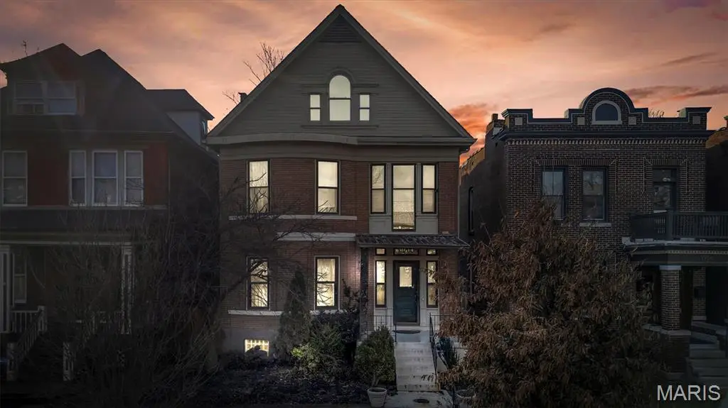 3954 Russell Boulevard, Saint Louis, MO 63110 - Image #1