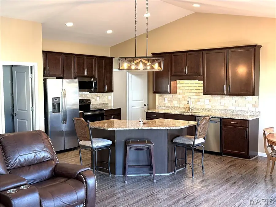 3513 Brookside Crossing Drive, Saint Charles, MO 63301 - Image #2