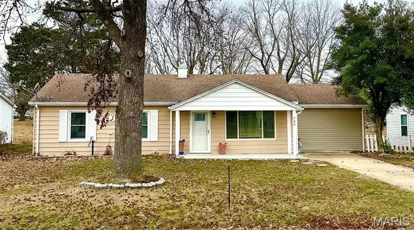 702 Tellman, Belle, MO 65013