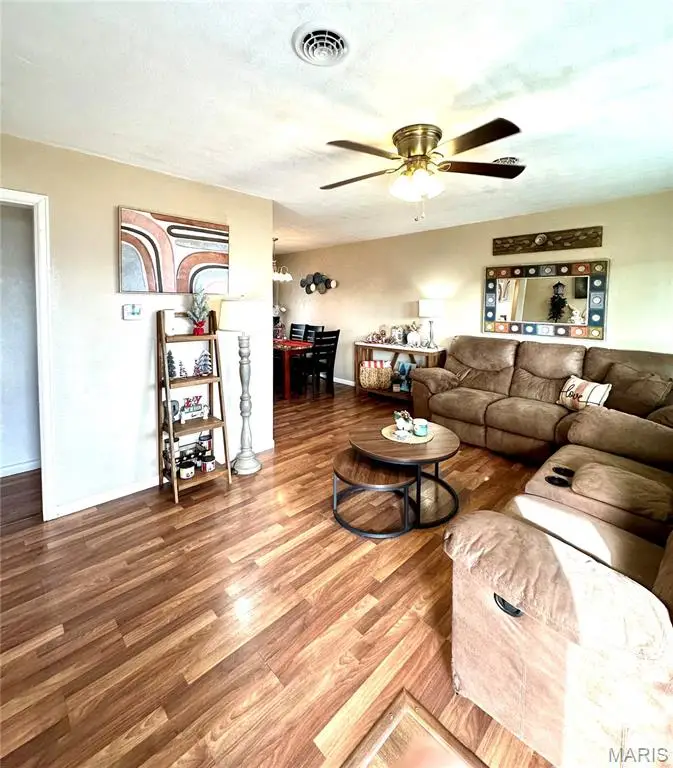 702 Tellman, Belle, MO 65013 - Image #2