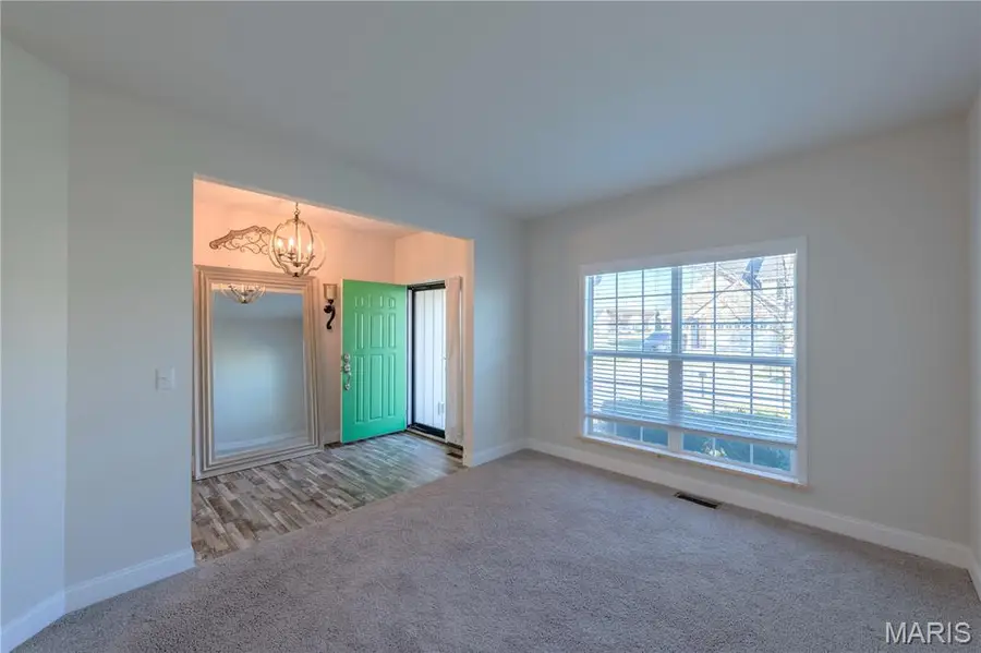 3945 Beechmont Circle, Belleville, IL 62226 - Image #2