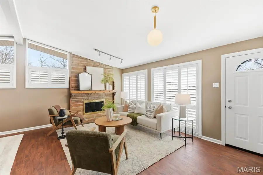 1001 Coffey Court, Saint Louis, MO 63126 - Image #3