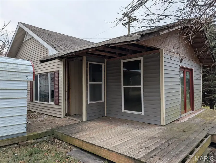 2245 W Frank Scott Parkway, Belleville, IL 62223 - #3